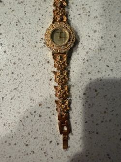 Vintage Ariel Quartz Gold Tone Angel Bracelet Watch