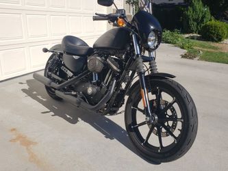 2017 Harley Davidson Sportster XL883N