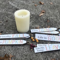 Wooden Decorations Signs Lot If 5 For $3