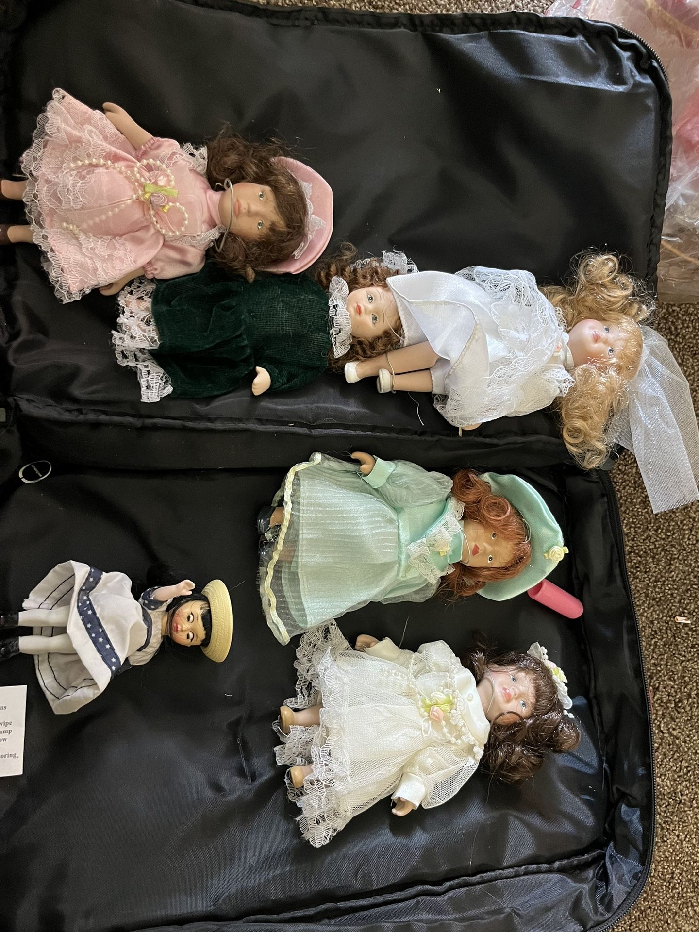 Porcelains