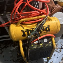 Air compressor 
