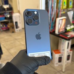 iPhone 15 Pro UNLOCKED