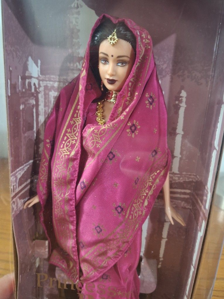 NIB! 2000 PRINCESS OF INDIA BARBIE - 28374 - ORIGINAL BOX - DOLLS OF THE WORLD - #3
