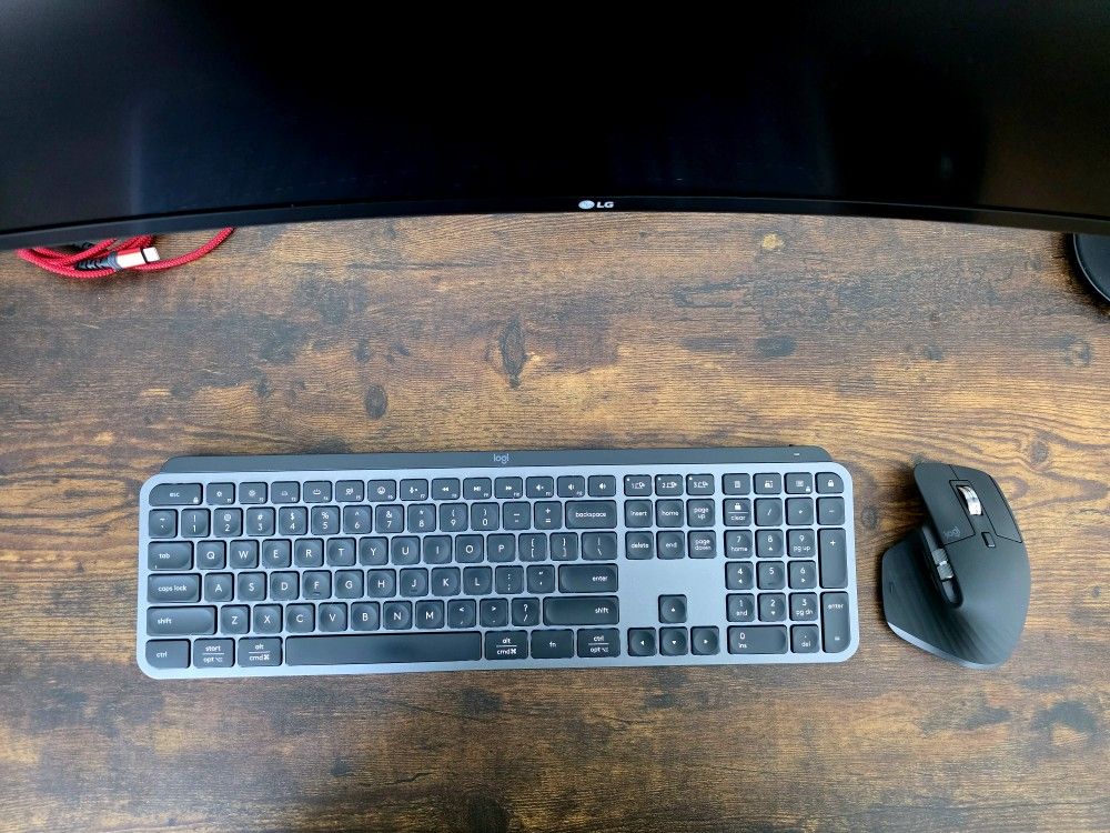 Wireless Keyboard & Mouse – Like New