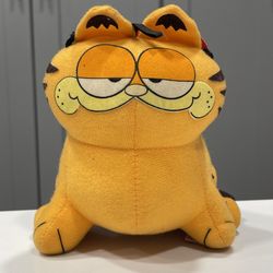Vintage 1981 Garfield Plush