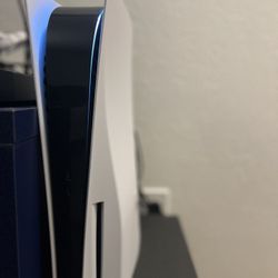 Ps5 Disc w/ Controller $320