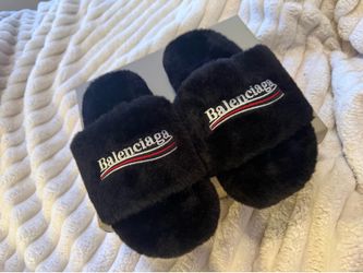 BALENCIAGA SLIDES