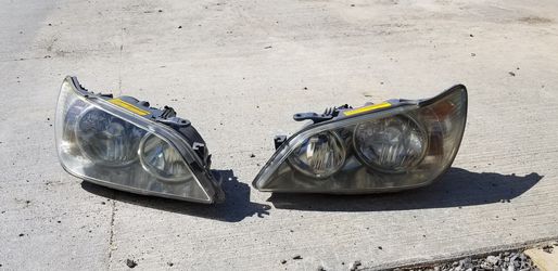 2003 IS300 headlights and fog lights