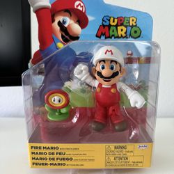 Super Mario Fire Mario 4" Figure Jakks Brand New and Unopened 