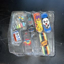 Tech Deck Finesse Skateboard Fingerboards Set in Package