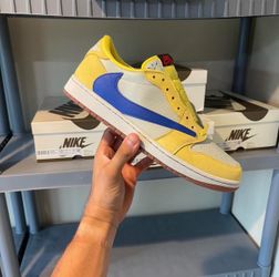 Travis Scott Canary Jordan 1 Low
