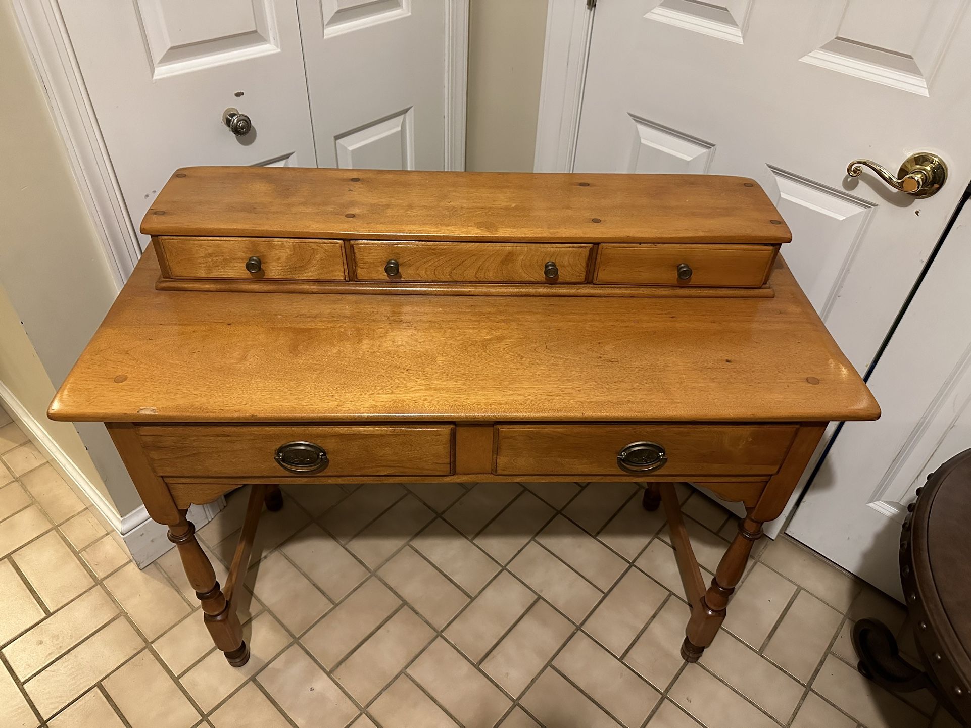 Vintage Cushman Colonial Creation Desk