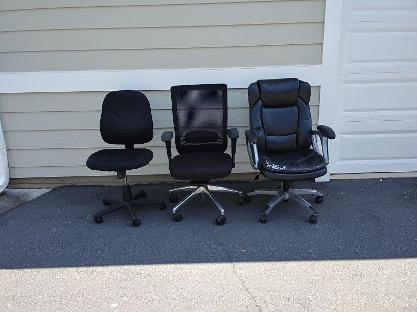 Desk Chairs
