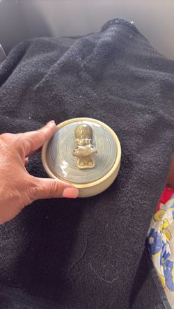 Vintage trinket box