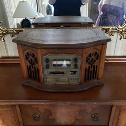 Crosley (?) Retro Style Radio/ CD Cabinet