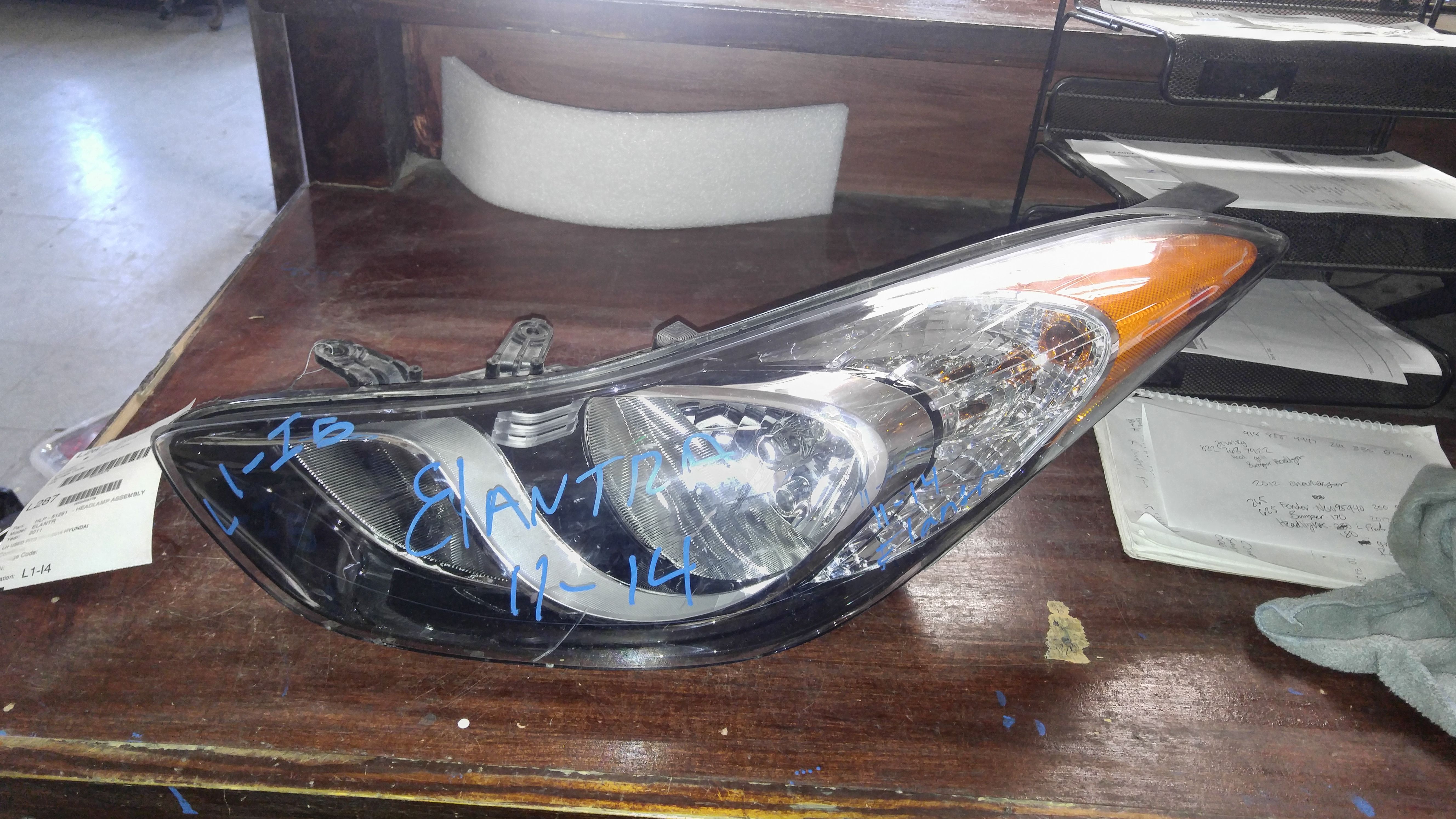 2011-2014 Hyundai Elantra Headlight