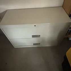 Filing Cabinet 