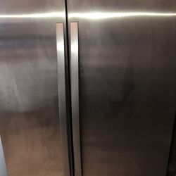 Whirlpool stainless steel fridge