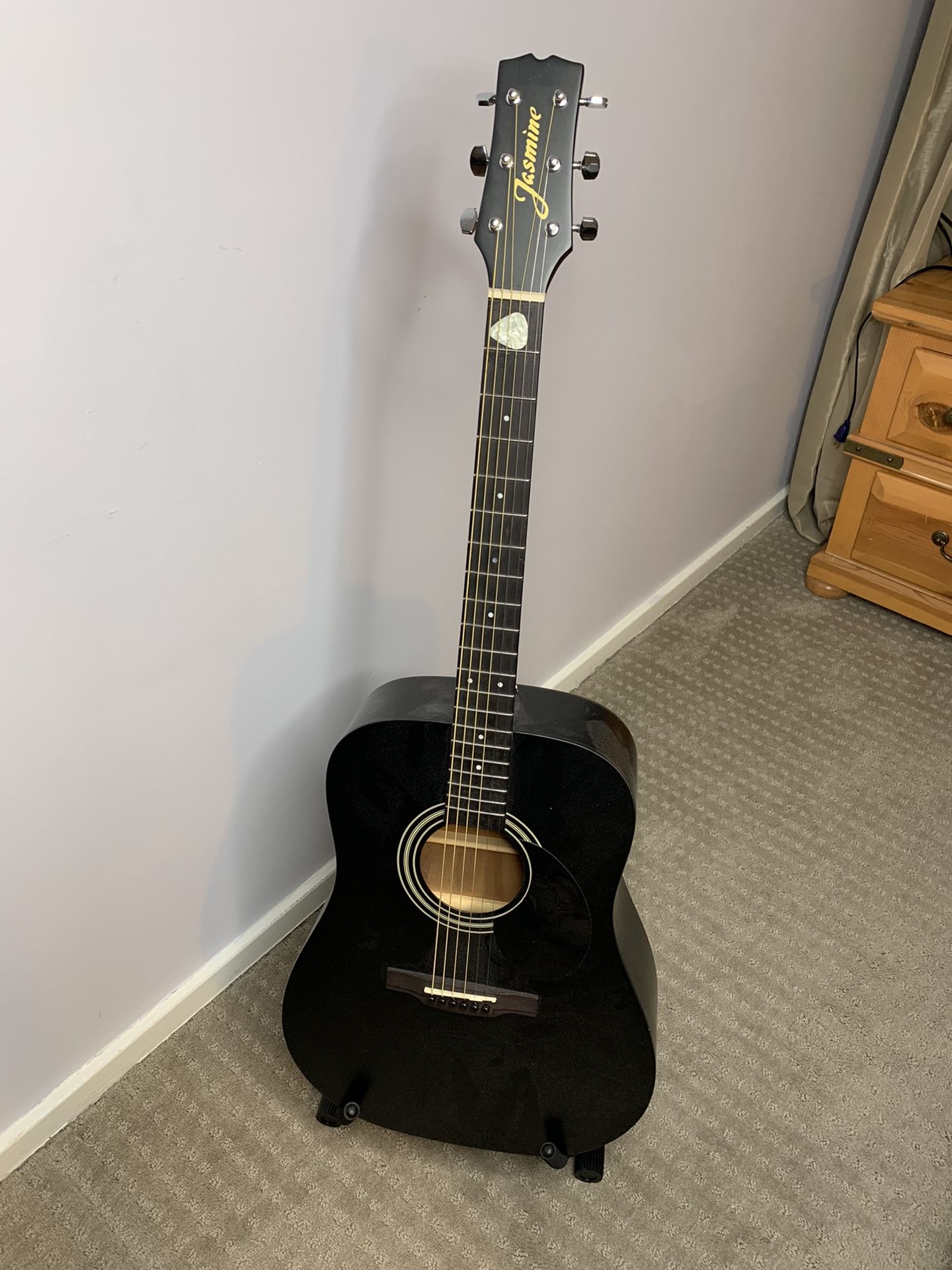 Jasmine Acoustic Guitar Matte Black