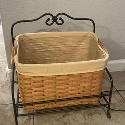 Longaberger Magazine Newspaper Basket with Stand
