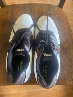 Wilson golf shoes