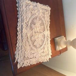 Vintage Floral Lace Placements 