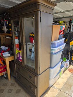 Dresser