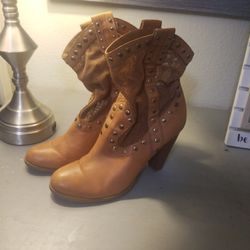Women's Boots