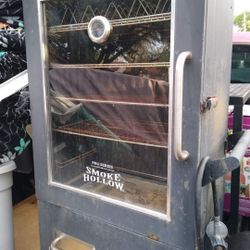 SMOKE HOLLOW GAS SMOKER