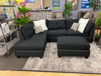 SECTIONAL W/ OTTOMAN