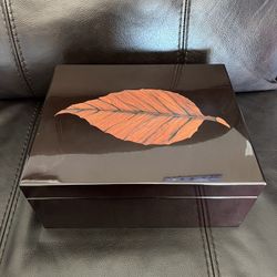 Cigar Desktop Humidor