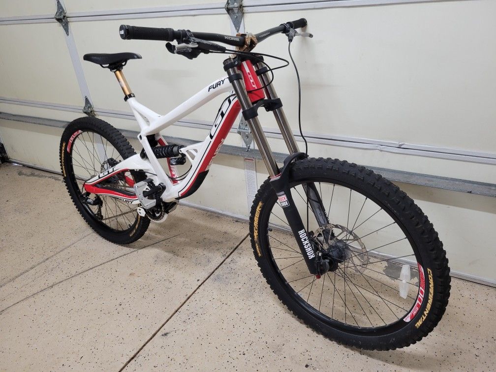 🔥🚲🔥 2014 GT Fury Elite Downhill High end MTB Bike, Large, Dual Suspension