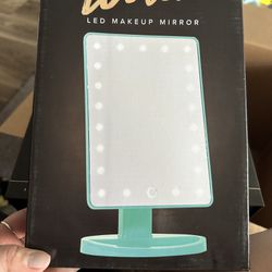 Makeup Mirror LED - Impressions Vanity