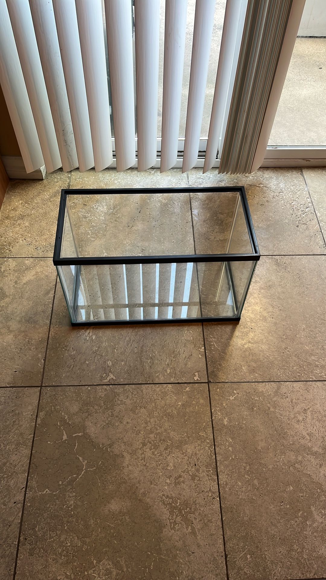 Tank For Reptiles/Amphibians