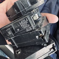 20 Amp Breakers