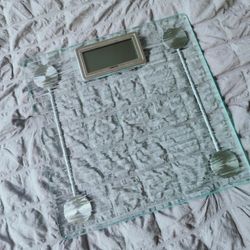Homedics Glass Weight Scale