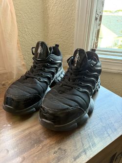 Steel toe shoes