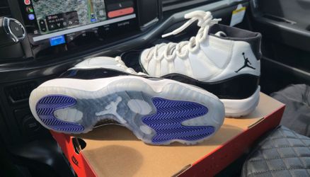 Jordan 11 Concord 2018 size 10.5