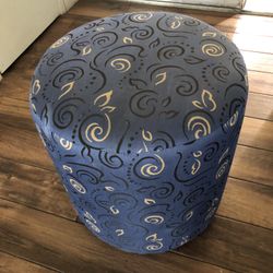 FOOT STOOL STAND