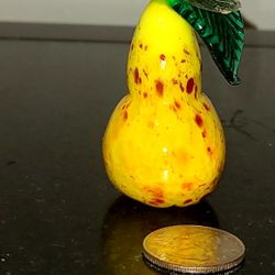 Beautiful Murano, Italy Glass Fruit Paperweights 