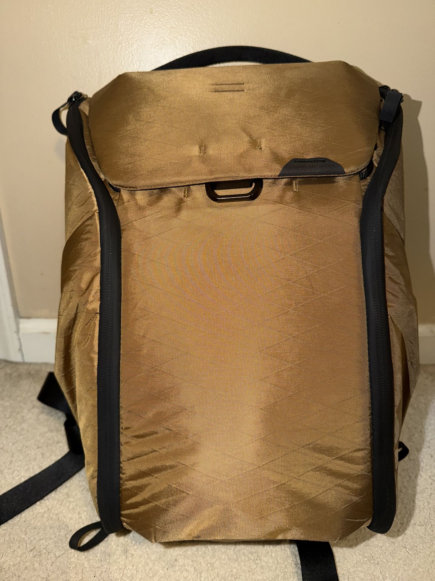 Peak design 20L Premium Camera Backpack 