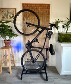 Trek FX 1 Stepover Gen 4 — Large — Dark Star — Like New