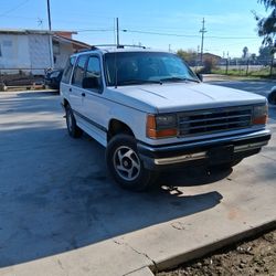 1994 Ford Explorer