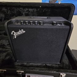 Fender 25 Watt Amp With Effects