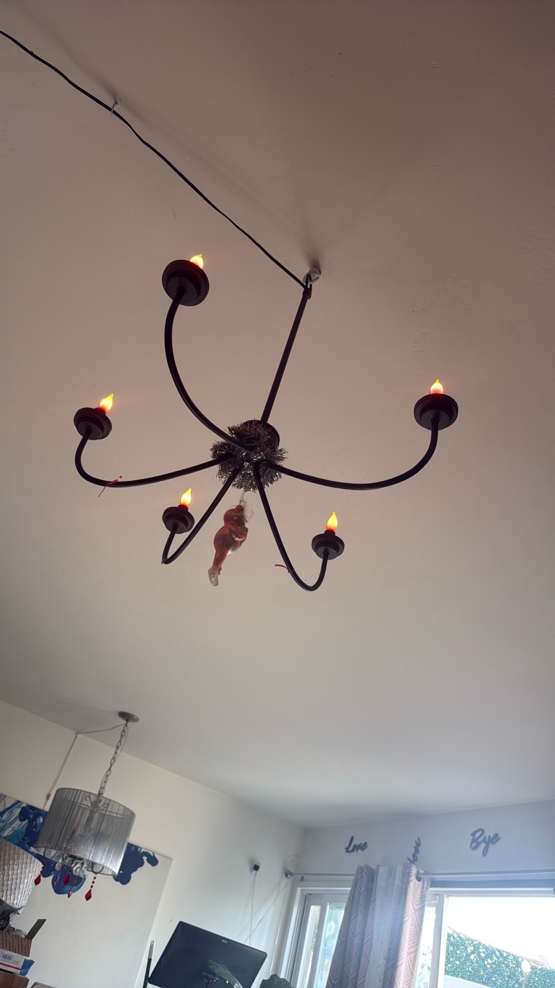 Chandeliers… Free!!!