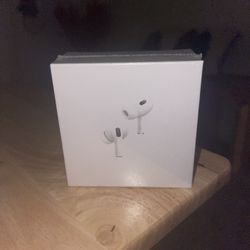 New in Box 2nd Generation Airpods