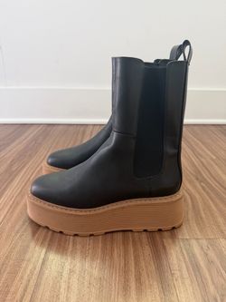 H&M Chelsea boots