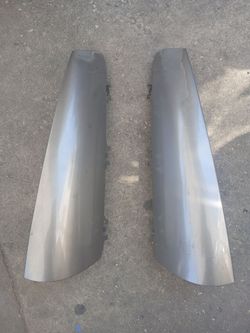 OEM Rear door pillars for Chevy Tahoe Yukon Escalade Suburban