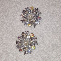 (2) Vintage Snowflake Brooch 