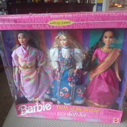 Barbie Of The World BNIB (3)